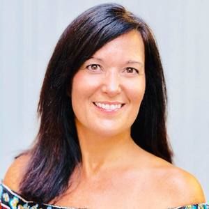 Meet your Posher, Carrie